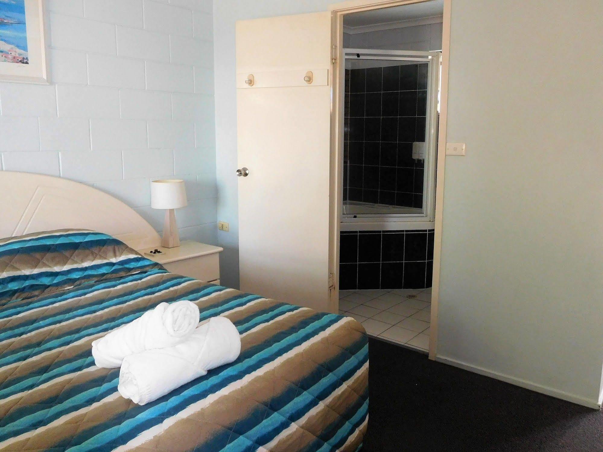 Y Motels Rockhampton Zewnętrze zdjęcie